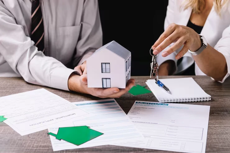 Property Valuation & ROI Forecasting