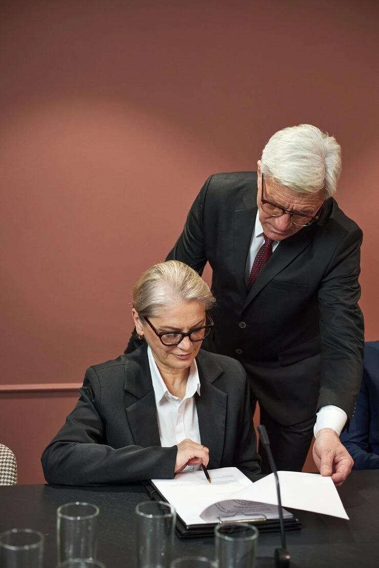 Auction Representation and Due Diligence